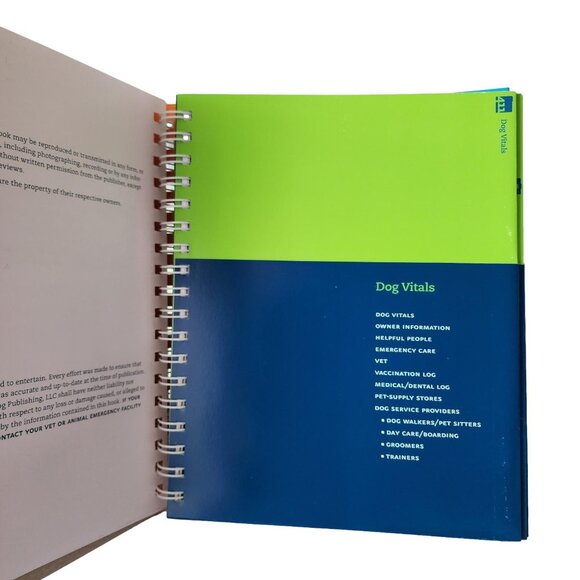 The Complete Dog Organizer Notebook - The Essential Pet Record Book - Picture 2 of 7